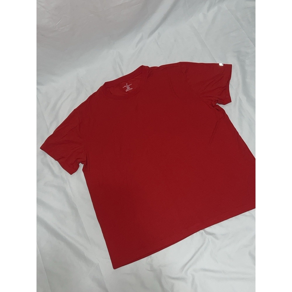 Fabletics Shirt Mens XL Red Short Sleeve Performance Tee Wicking Stretch